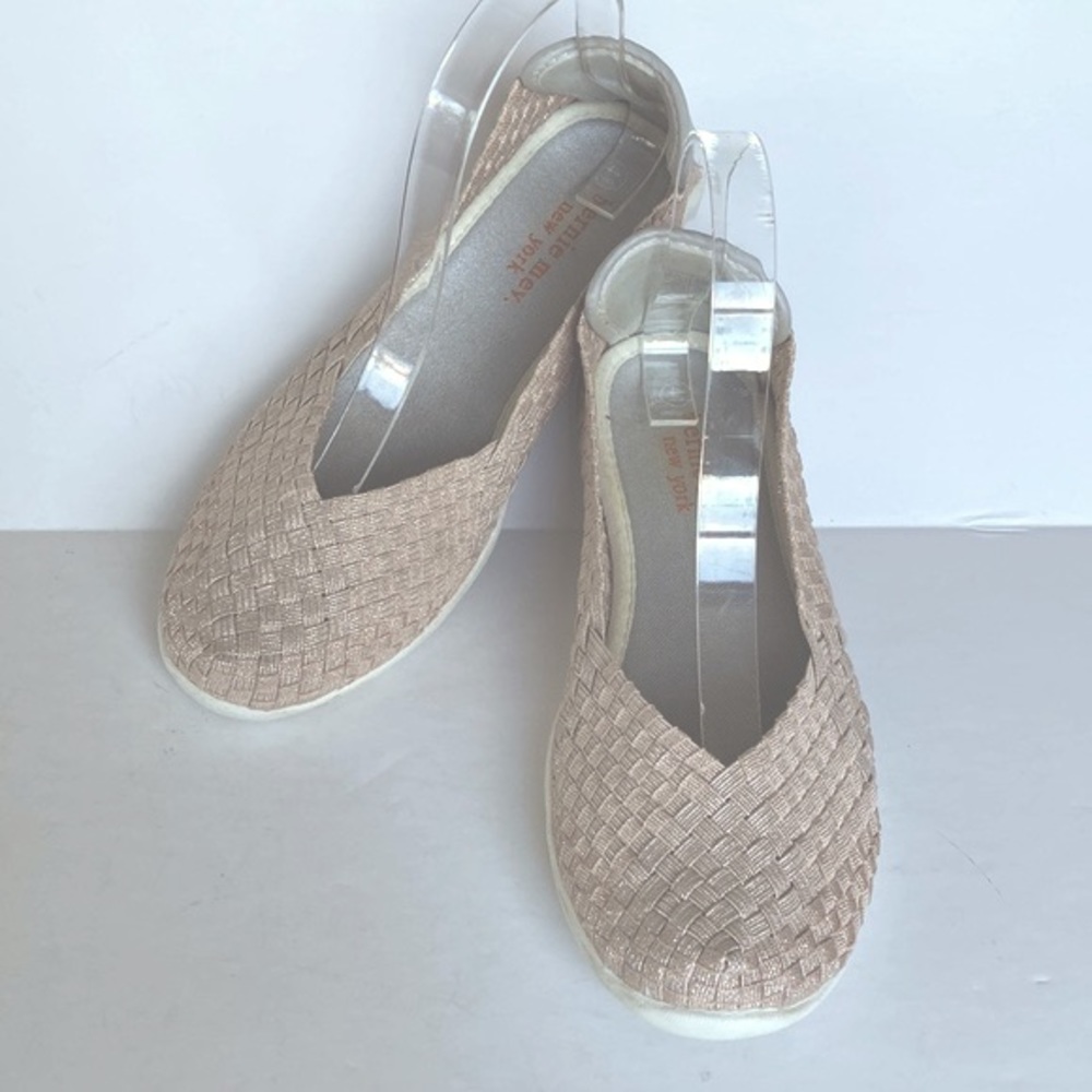 Pretty Bernie Mev Blush Pink Stretchy Slip On Euro Size 41. US Size 10-1/2